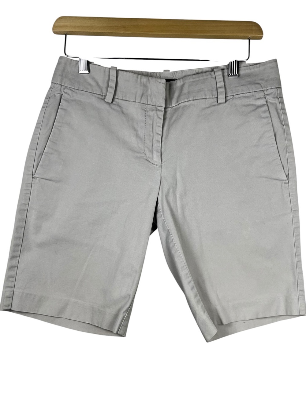 Ann Taylor Classic High-Rise Womens Shorts in Light beige size 2 - Picture 7 of 7